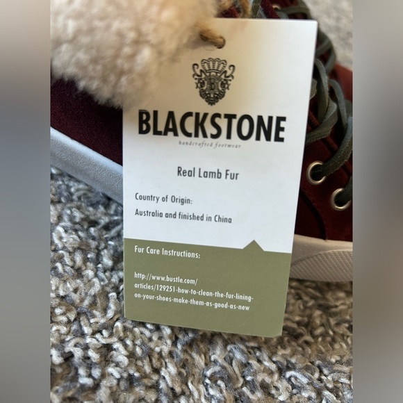Blackstone NWTReal Lamb Fur Lined Wine colored leather sneaker size 36/5.5 - Picture 6 of 9